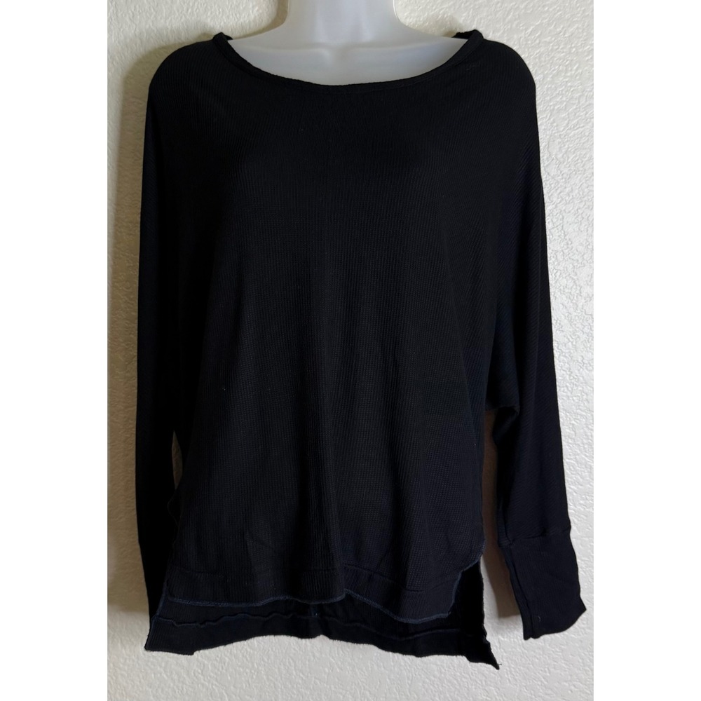 Chaser Women Medium Top Black Waffle Knit Thermal Dolman Sleeve High Low Hem NEW